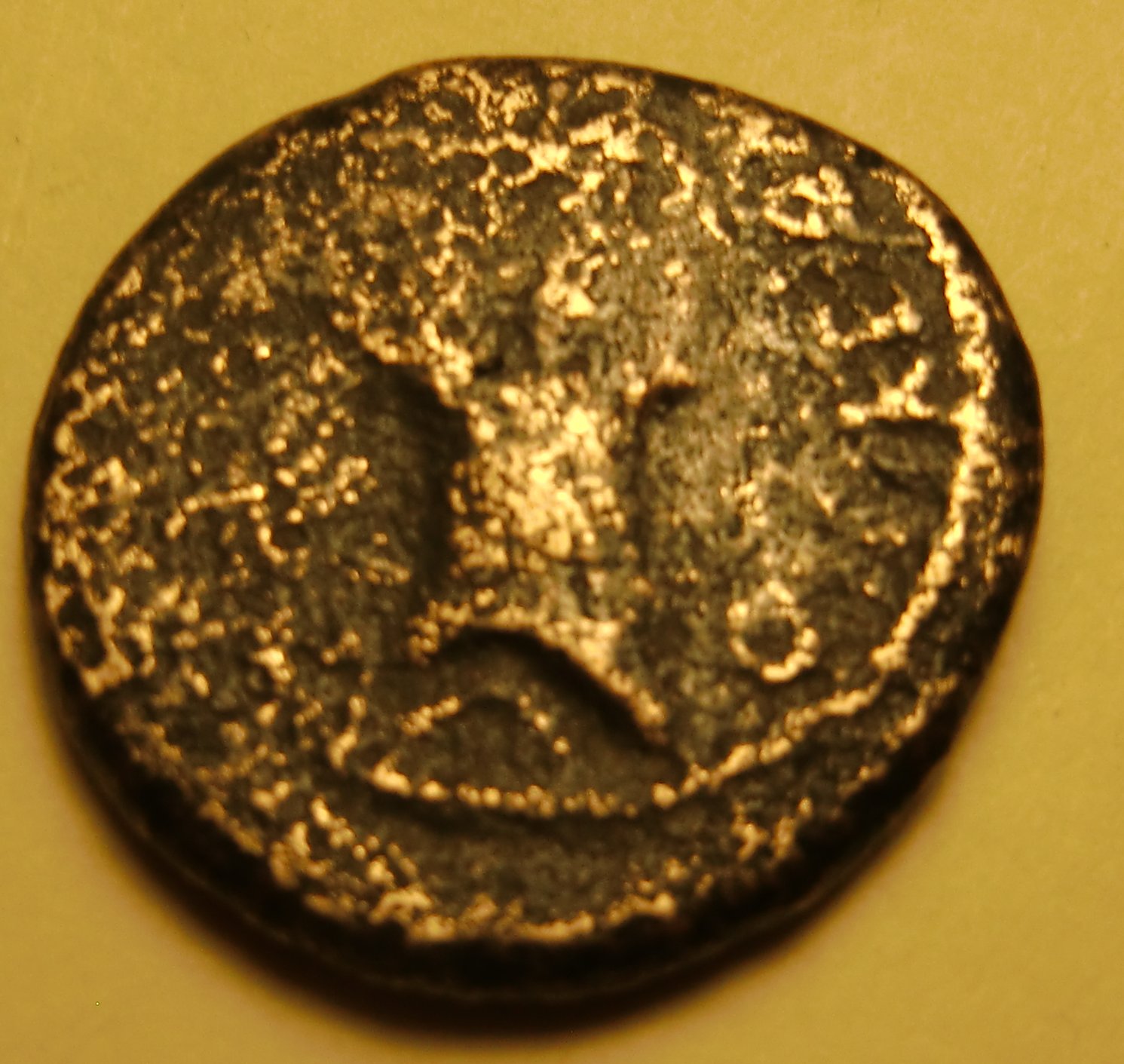 Worn-Reverse-Early-Roman--Empire-Coin-ID