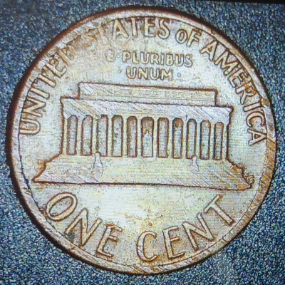 Is-This-A-Mint-Strike-Error-Or-Was-Someone-Trying-To-Create-An-Error-On-This-1980-Lincoln-Cent?