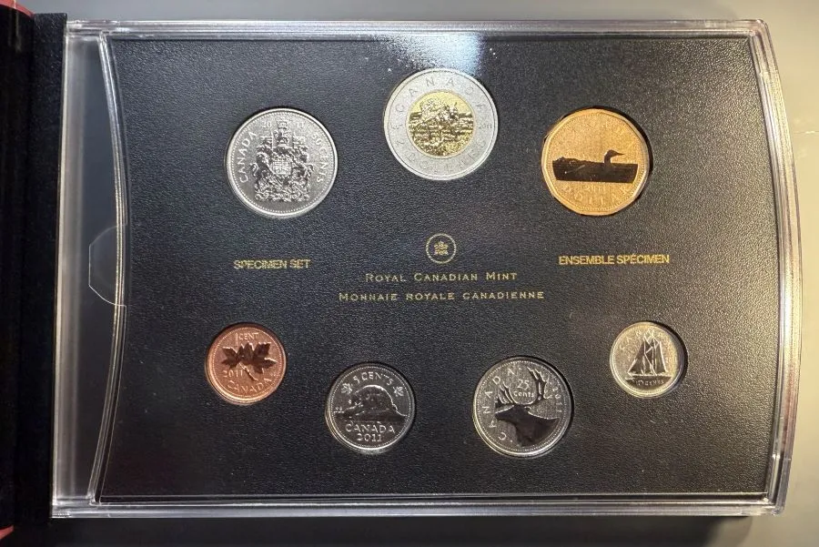 For-Sale:-2011-Canada-Specimen-Sets