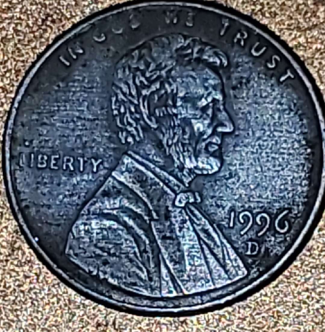 1996-D-Lincoln-Memorial-Cent-2.45g-It's-Larger-Than-Other-Coins-And-Color-Is-Wrong.-Any-Help?