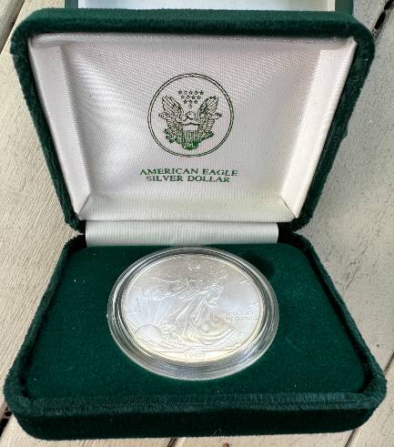Did-The-Mint-Package-&-Sell-Eagle-Bullion-Coins-As-