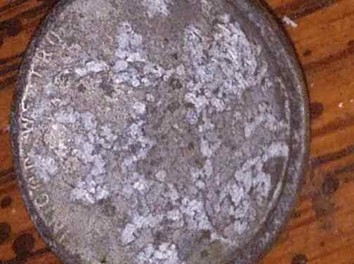 Zinc-Die-Cap-Penny?-Can-Barely-Make-Out-Obverse-Outline-Imprint-Of-Date-Abo