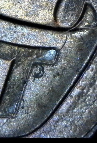 2019-LSC-With-Struck-Through-Debris?-With-Multiple-Die-Cracks-Help-Please