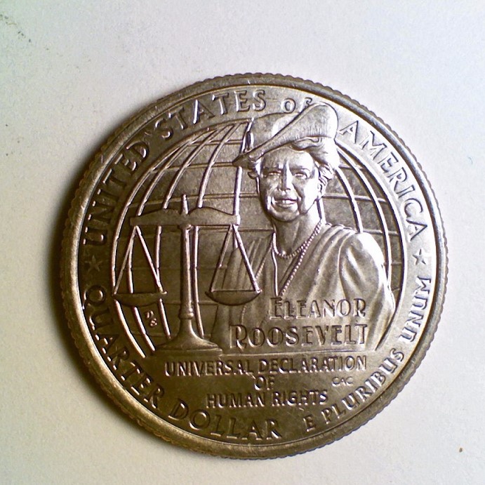 2023-P-Eleanor-Quarter-With-Chips-On-George's-Face