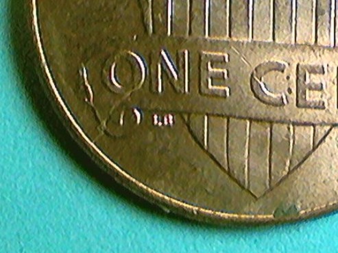 2018-Penny-On-Reverse-Die-Crack