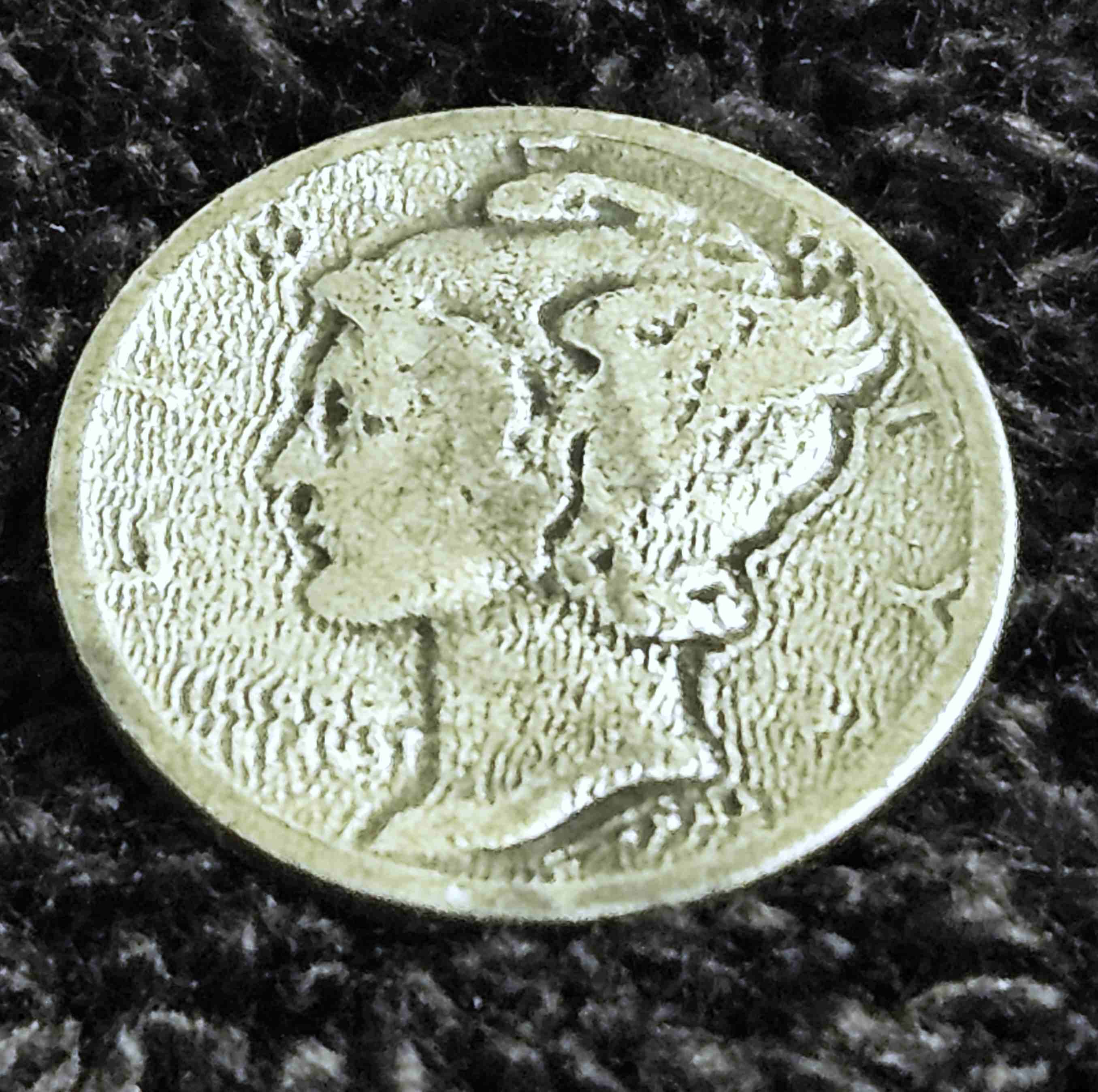Please-Help-Identify-The-Problem-With-This-Coin-Undated-Mercury-Dime