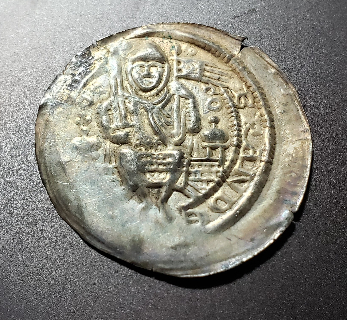 Hammer-Silver---What-Might-This-Be?-Id:-12th-Century-Bracteate-Brandenburg