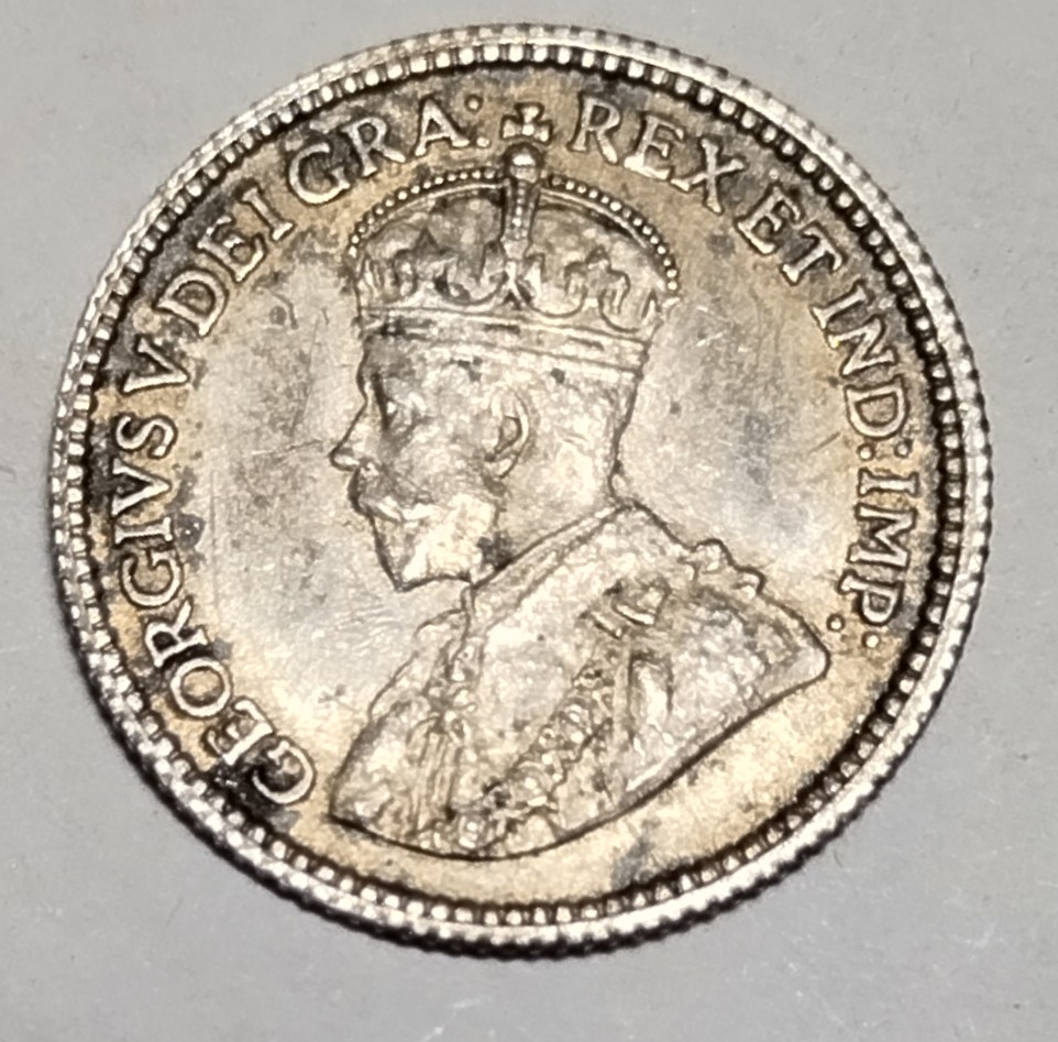 1912-Canadian-5-Cent-Coin-For-Grading