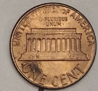 1983-P-1-DR002--Fs802.-Found-Coin-Hunting