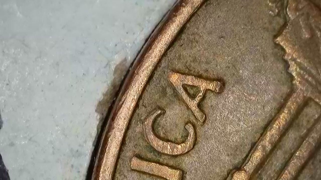 1966-P-Lincoln-Memorial-Cent.-Is-This-A-DDR?