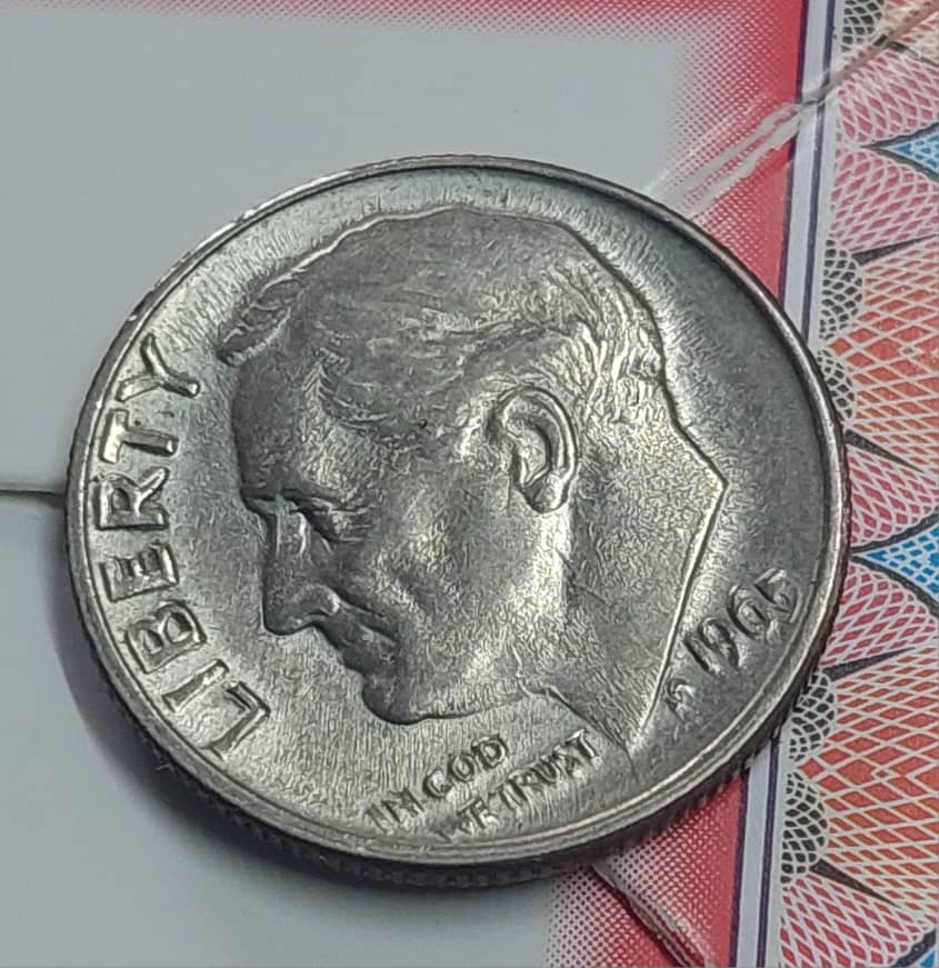 Is-There-Something-Wrong-With-The-Date-Die-On-This-1965-One-Dime-Coin?