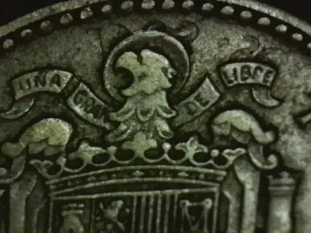 A-1962-Una-Peseta-Coin-That-Has-A-Strange-Marking/Overstrike-On-The-Reverse-Side-Of-The-Coin.