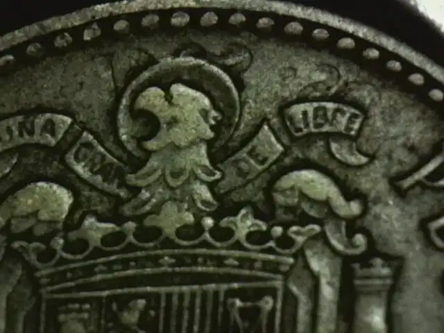 A-1962-Una-Peseta-Coin-That-Has-A-Strange-Marking/Overstrike-On-The-Reverse-Side-Of-The-Coin.
