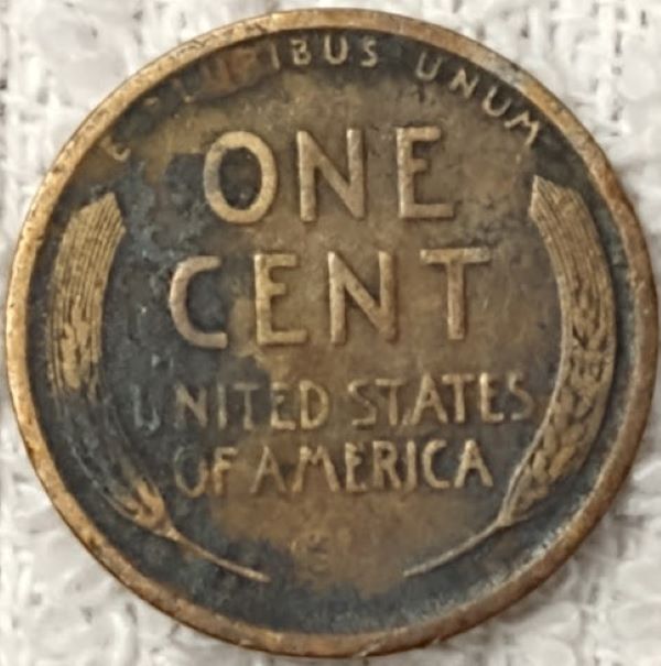 Looking-Back-Into-The-Pictures-Of-My-1909-S-Lincoln-Cent