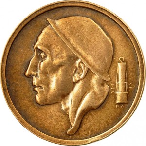Post-Your-Coins-With-Coats-Of-Arms,-Shields,-Crests,-Crowns,--Etc.