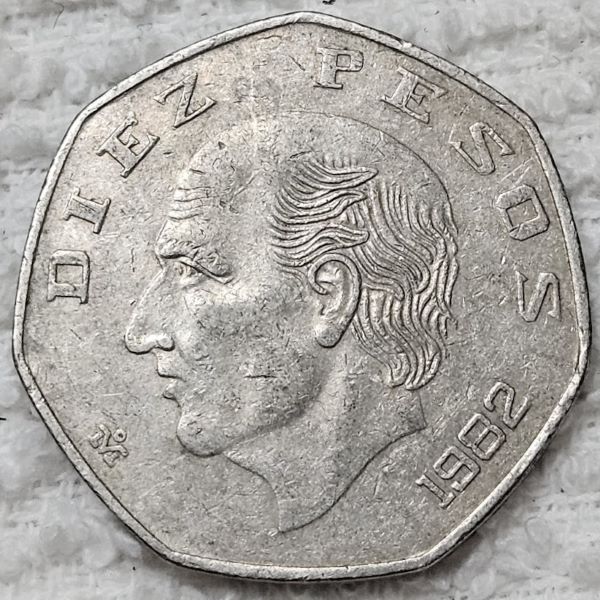 Show-Your-Coins-With-Fruit.