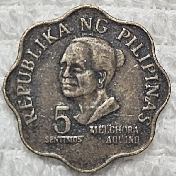 Show-Your-Coins-With-Different-Edges
