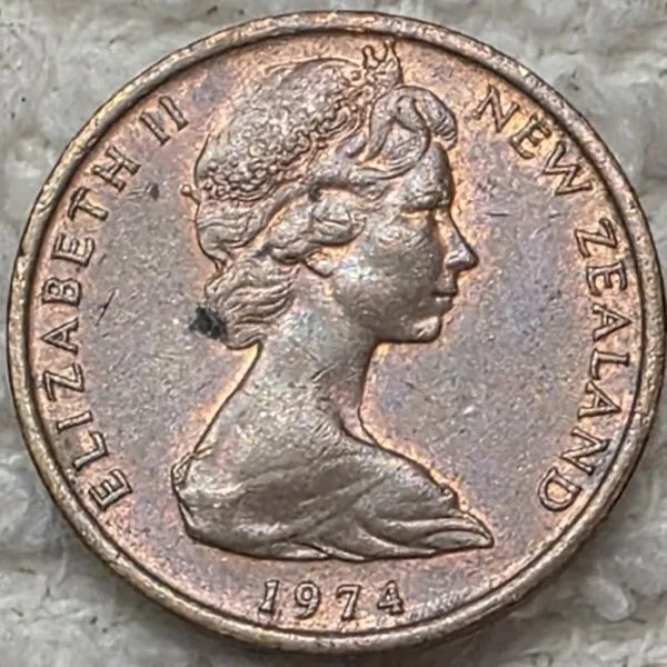 Post-Your-Coin-Or-Medal-With-Flora