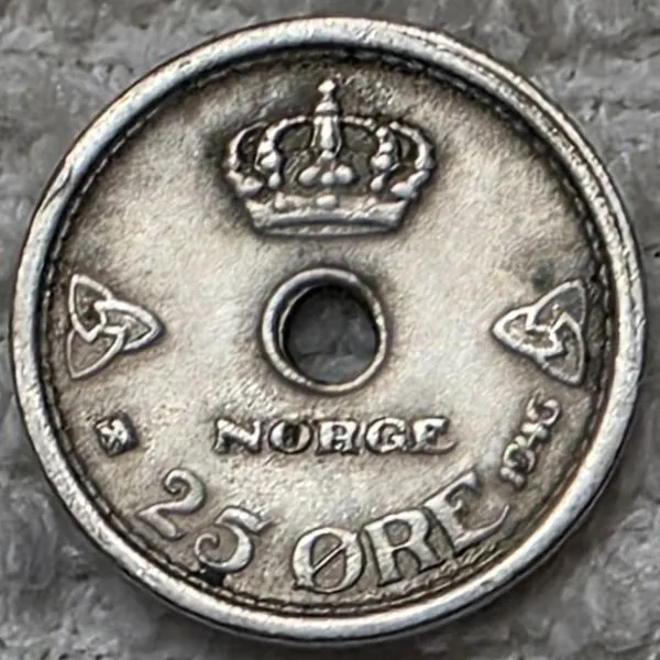 Post-Your-Coins-With-Hats