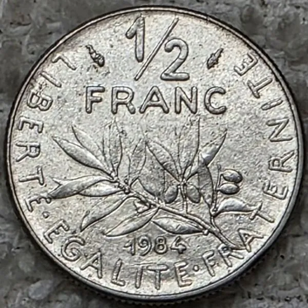 Post-Your-Coins-With-Coats-Of-Arms,-Shields,-Crests,-Crowns,--Etc.
