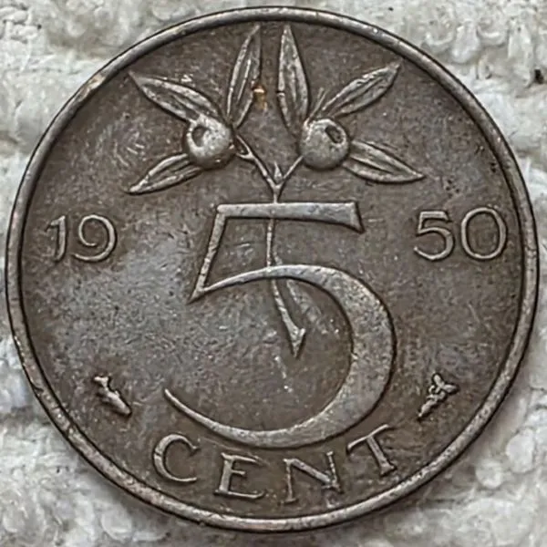 Show-Your-Coins-With-Fruit.