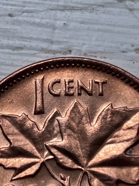 1962-Cent-With-Strange-Die-Clash?