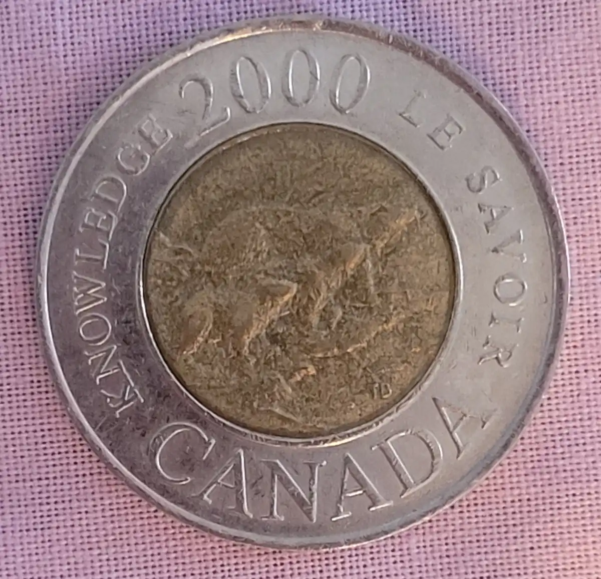 2000-Canadian-Knowledge-Toonie---Possible-Error-Under-The-First-