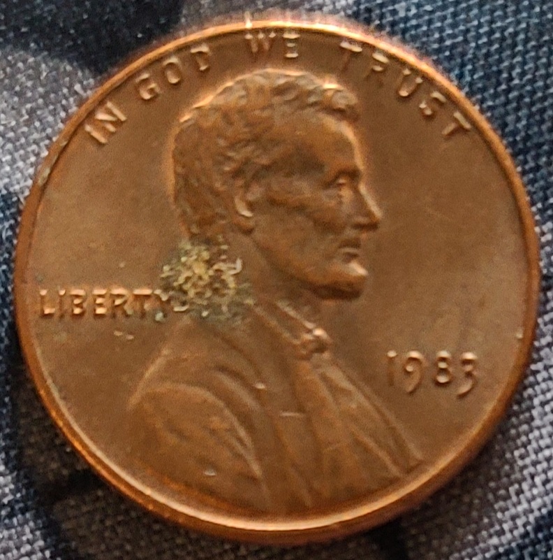 1983-Lincoln-Penny,-Internal-Die-Break?