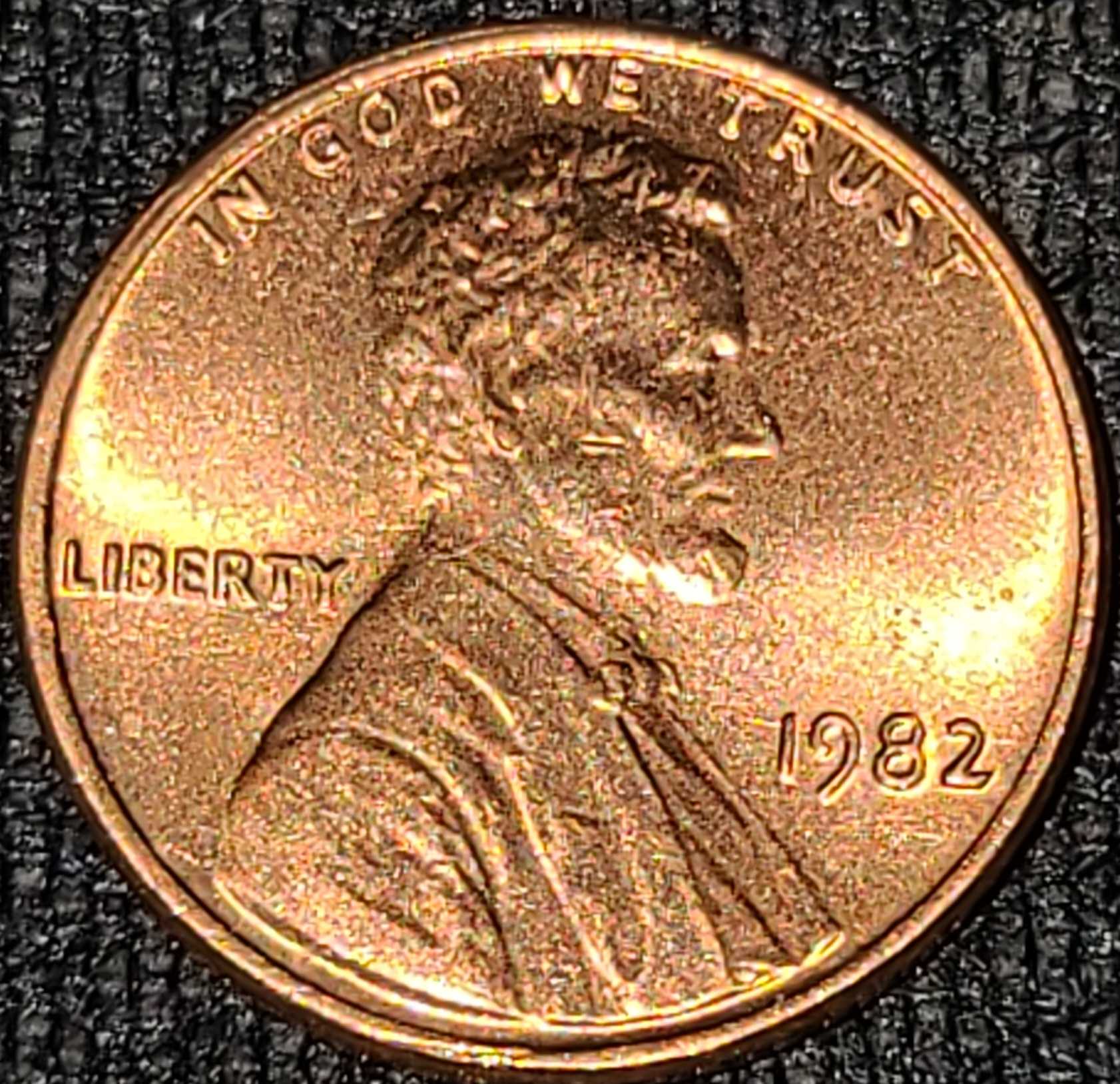 1982-Lincoln-Cent-Cracks?