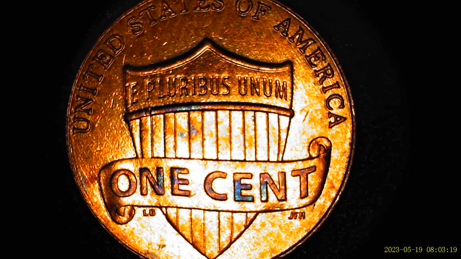 2016-Penny-With-Shield-Line-Intersection-On-Reverse