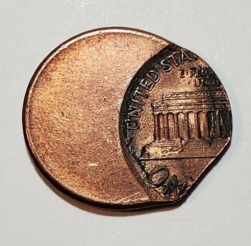 Off-Center-LMC-/-Straight-Clipped-Question