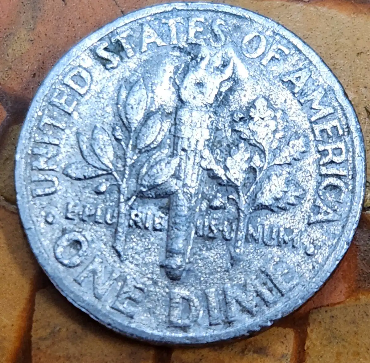 1994-P-Dime-Something-Has-Gone-Terribly-Wrong.