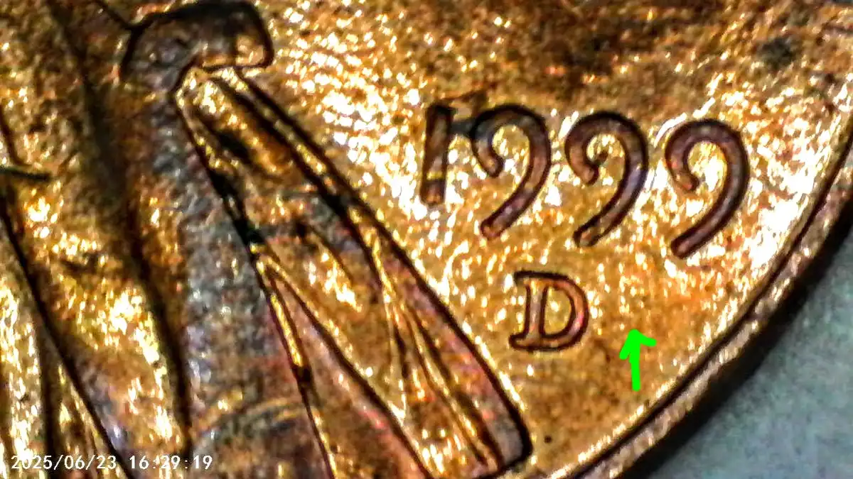 1999-D-Lincoln-Memorial-Center-With-Possible-Cross-Denomination-