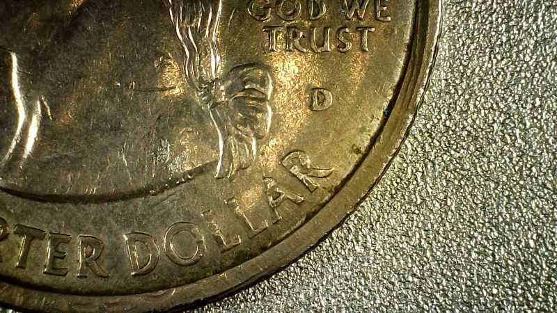Weird-Damage-To-1999-D-Quarter-Pennsylvania
