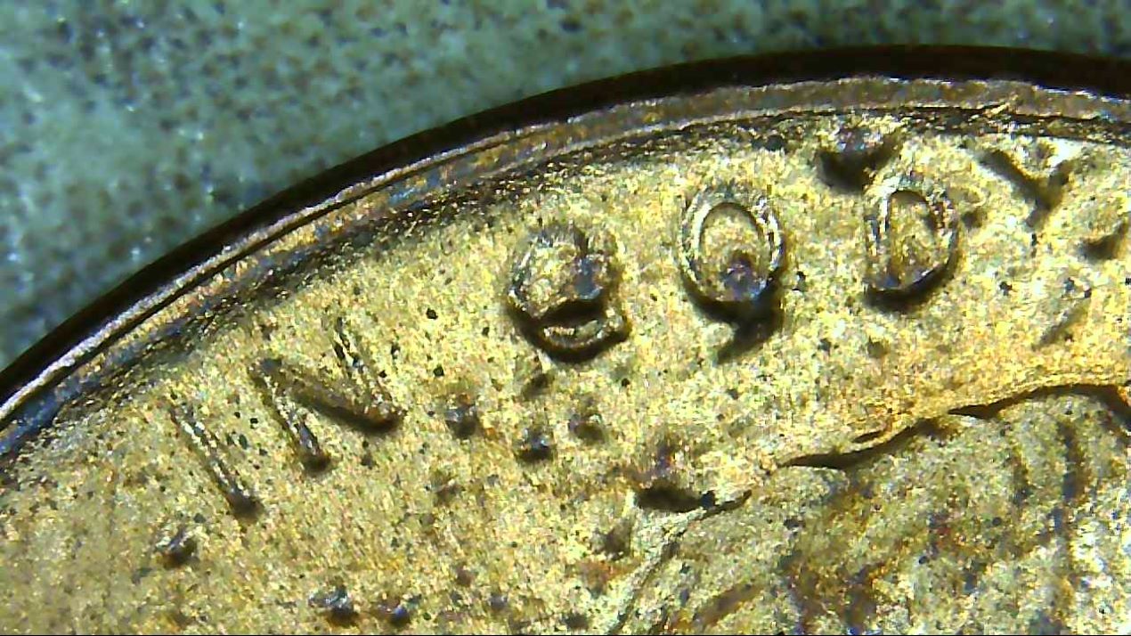 1986-D-LMC-Very-Strange.-Experts-Please-Comment.