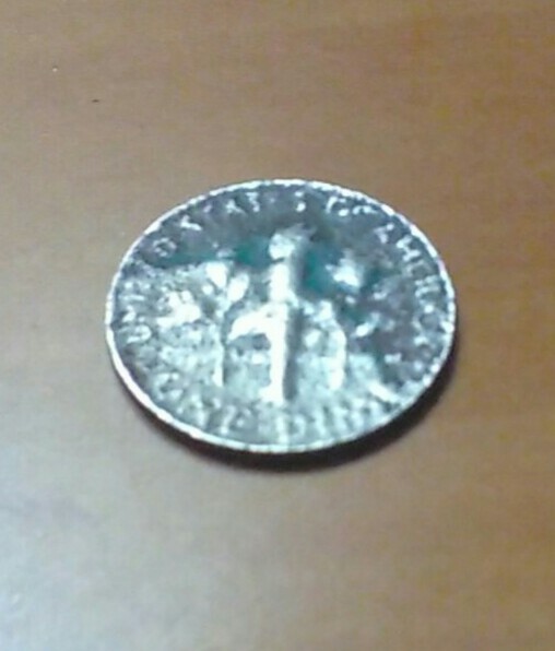 Roosevelt-Dime-Mint-Error-Or-Something-Else?