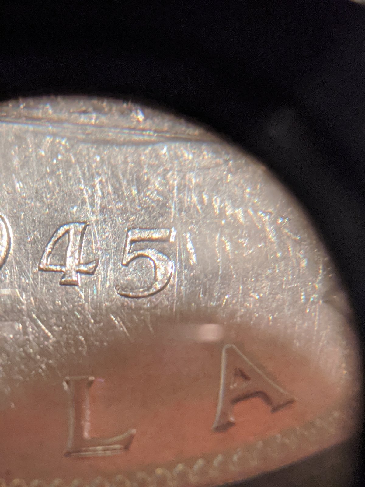 1945-Silver-Dollar---Is-This-A-5/5-Also-Is-It-A-Double-Hp?