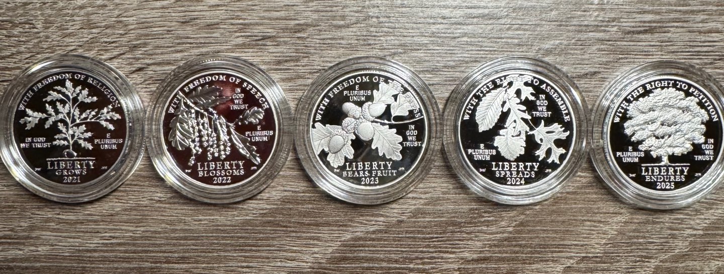 US-Mint-2025-Right-To-Petition-Platinum-Proof-Commemorative-To-Be-Released-On-February-20th,-2025