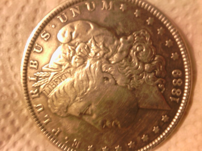 Removing-An-'89-Morgan-From-Bracelet