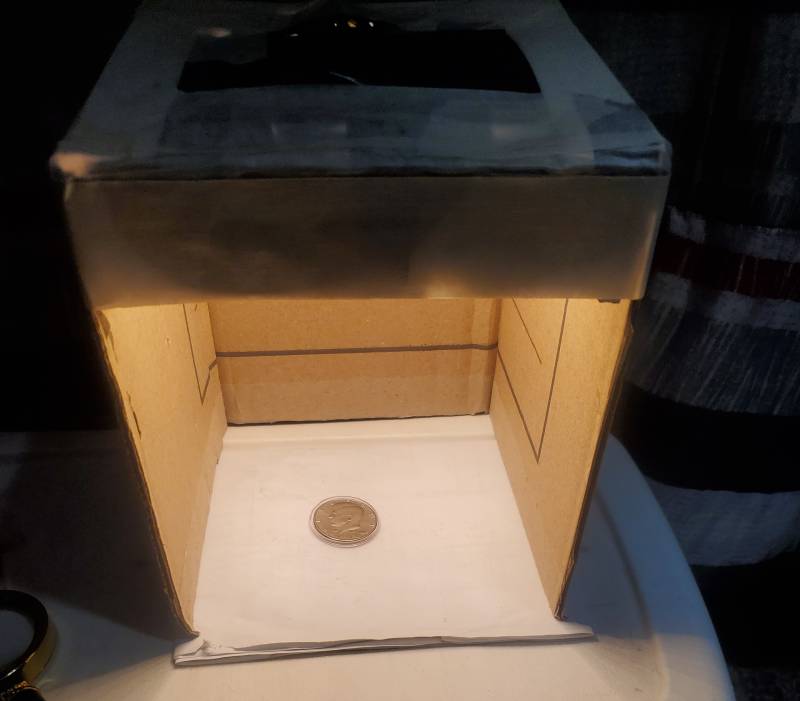 Light-Box-For-Photographs,-Homemade.