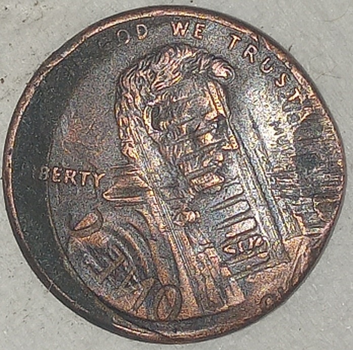 Found-2000-D-Pennies-With-Reverse-Over-Obverse