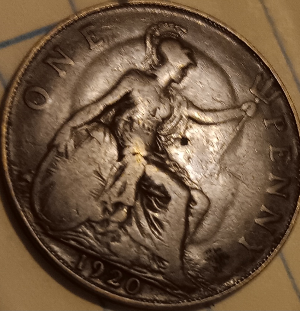 Is-This-A-Error-On-This-Coin-?-1920-One-Penny