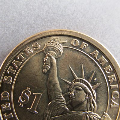 Post-A-Coin-Or-Medal-With-A-Die-Crack!