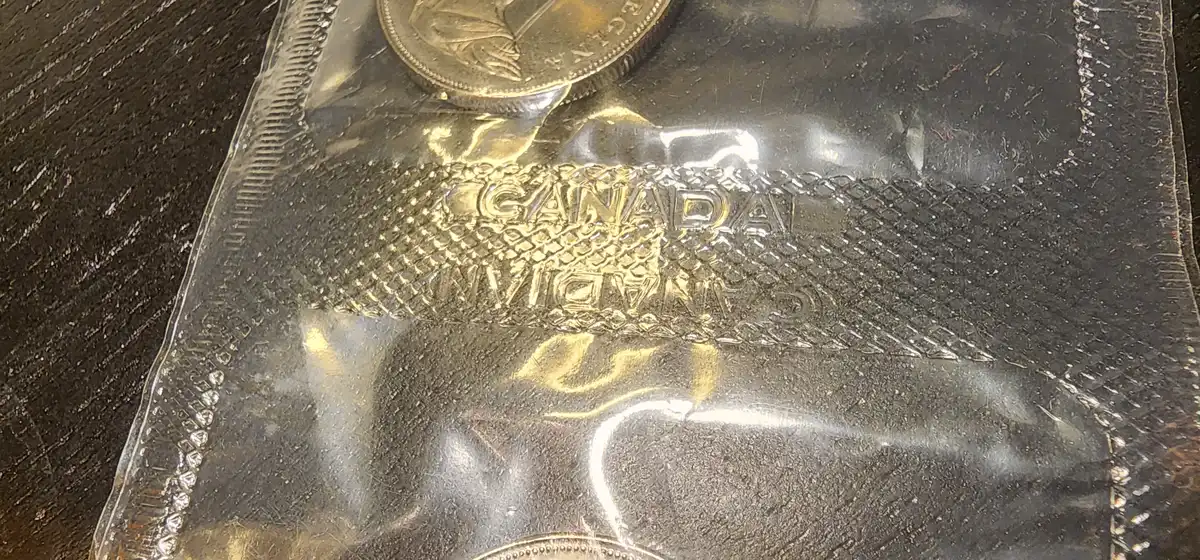 Cellophane-Strips-Of-5-1968-Dollars---PL-Or-Business-Strikes?