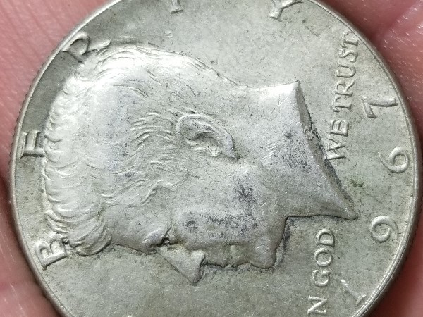 1967-Kennedy-Silver-Half-Dollar..possible-Error?