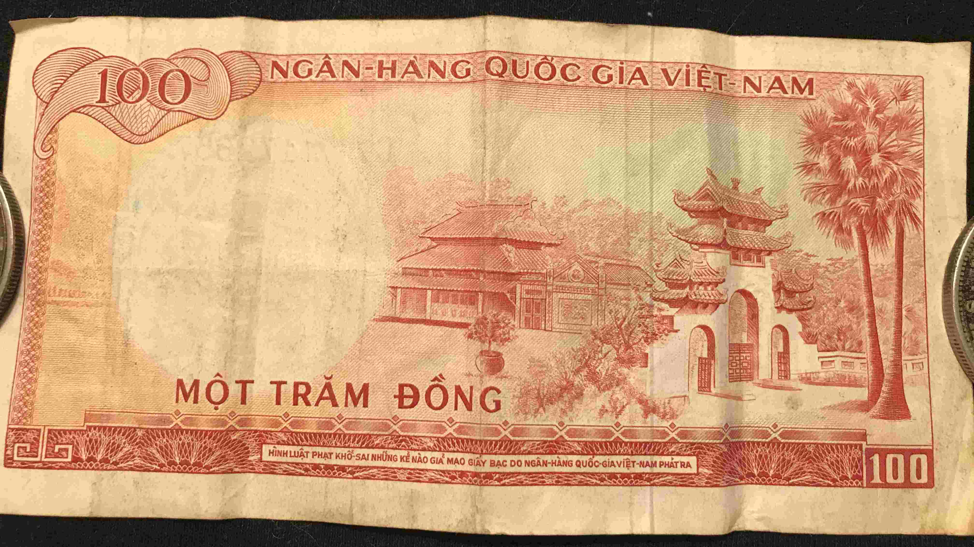 Paper-Money---Viet-Nam---100---My-Dad-Brought-It-Back-From-Vietnam-Long-Ago