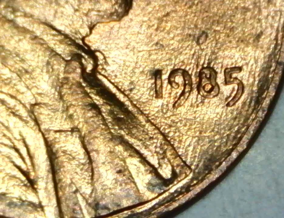 1985-Penny-Is-This-A-Broad-Struck-Coin-?