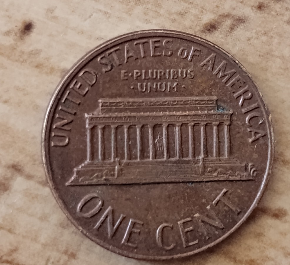 1973-D-Lincoln-Cent-Off-Center-And-Mint-Mark-Close-To-Date?