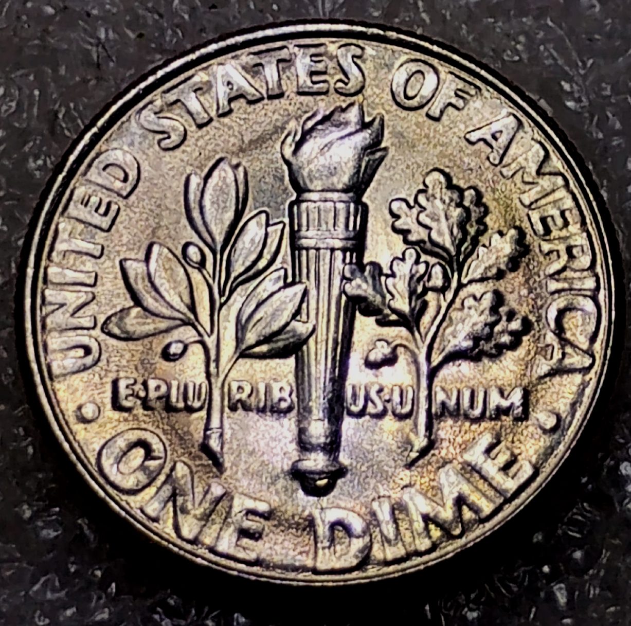 2023-D-Roosevelt-Dime,-Can-Anyone-Tell-Me-What's-Going-On-With-This?