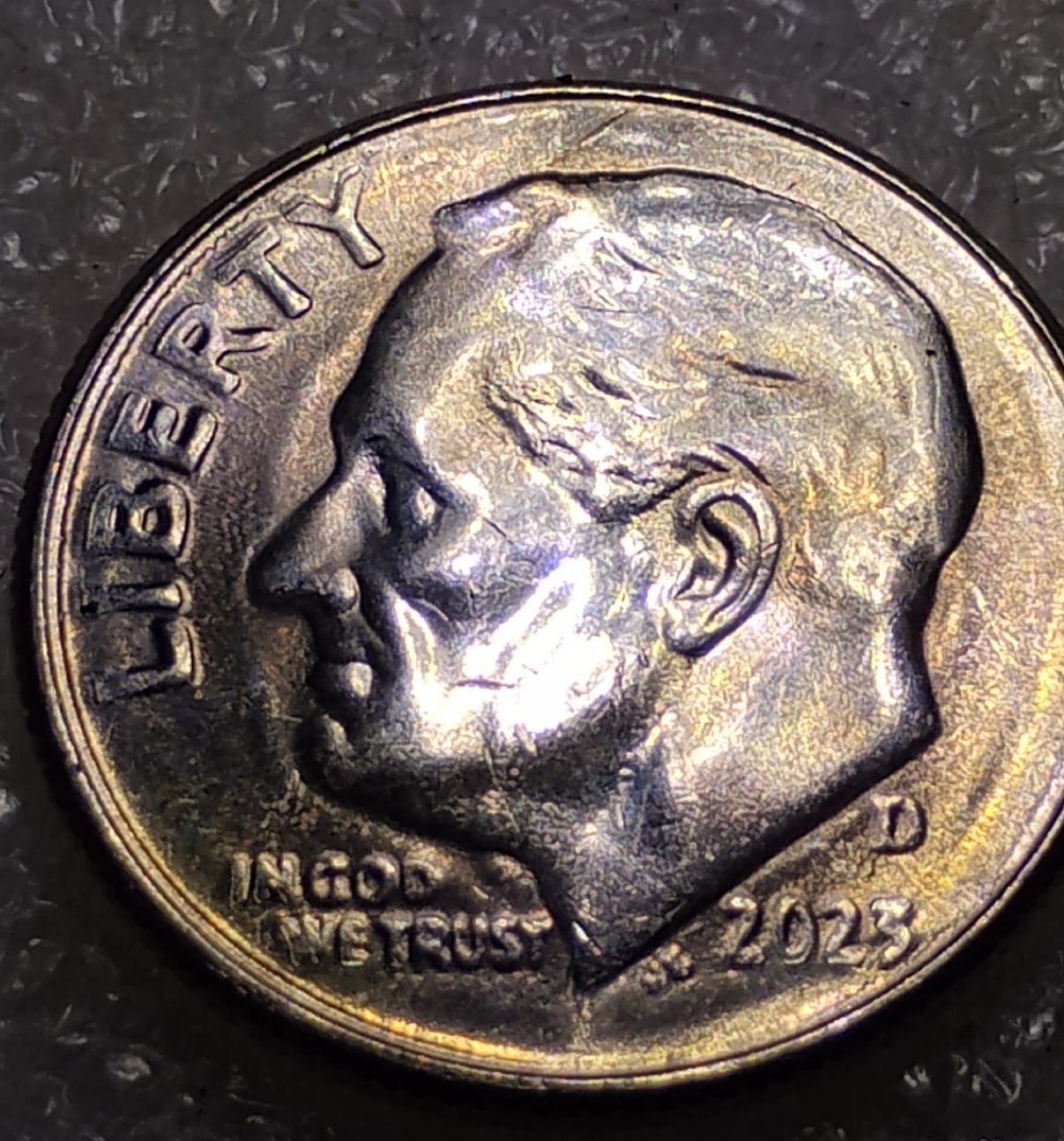 2023-D-Roosevelt-Dime,-Can-Anyone-Tell-Me-What's-Going-On-With-This?
